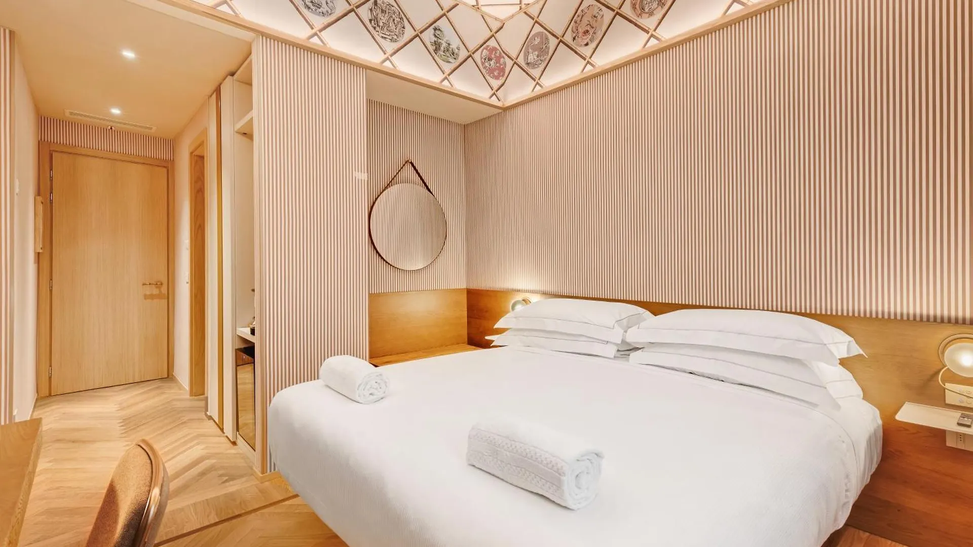 **** Hotel Qc Room Milano Porta Romana Italy