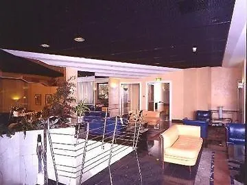 Qc Room Milano Porta Romana Италия