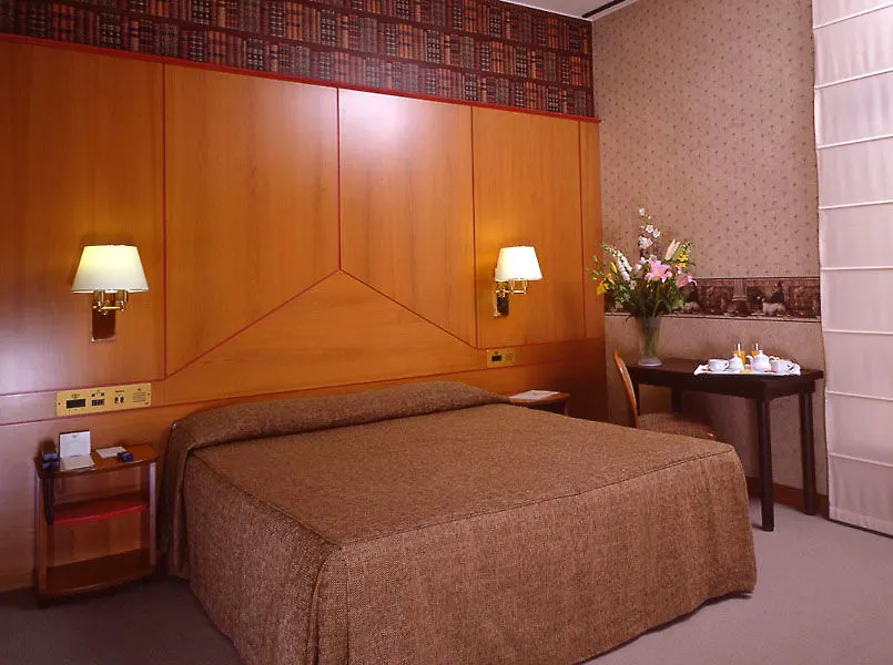 Hotel Qc Room Milano Porta Romana